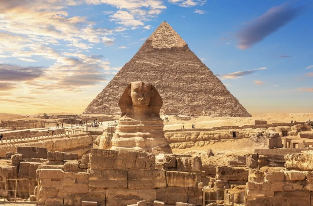great-sphinx-famous-wonder-world-Egypt