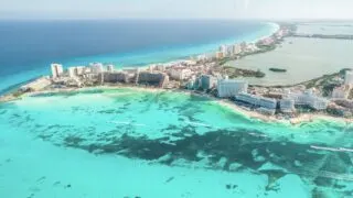 7,000 Police & Military Deployed to Cancun & Riviera Maya to Protect 1.2 Million Tourists This Easter