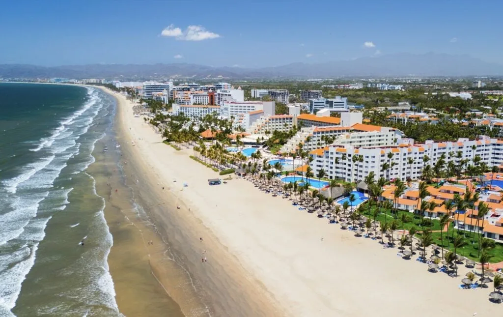 All inclusive ocean front resorts in Nuevo Vallarta