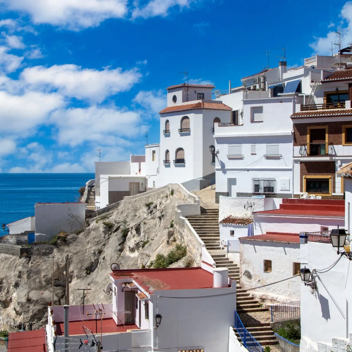 Cliffside villas and cobbled alleyways in Salobre&ntilde;a, Spain