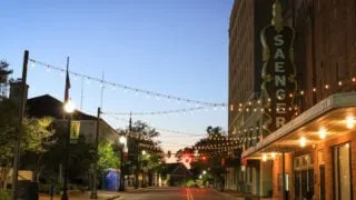 Historic street with string lights in Hattiesberg, MS
