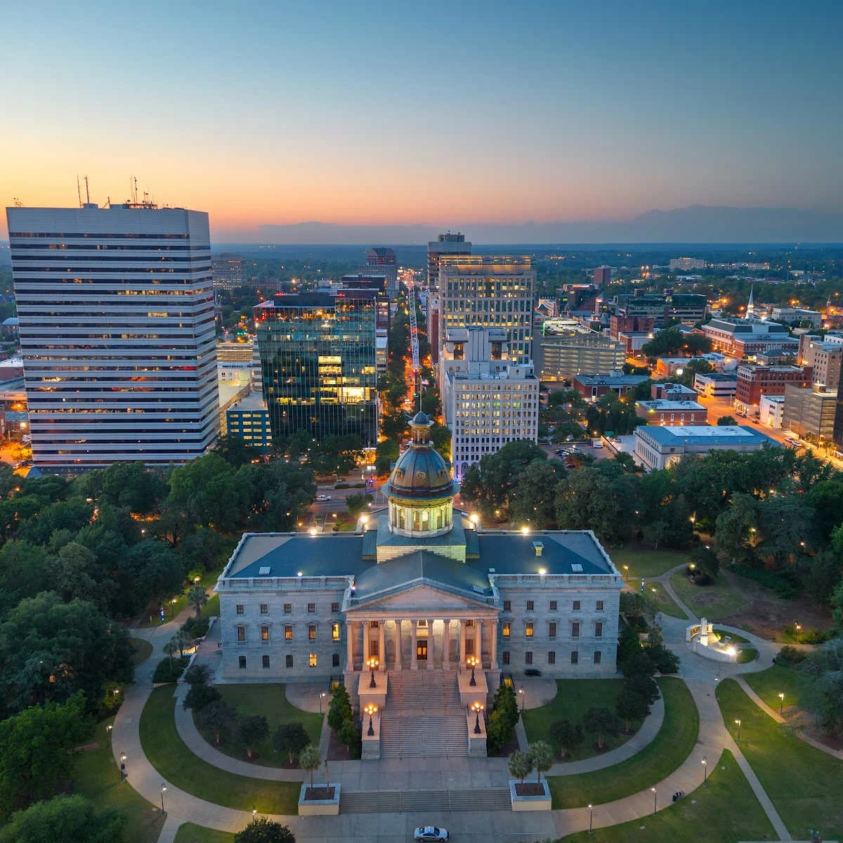 Evening view of Columbia, SC cityscape