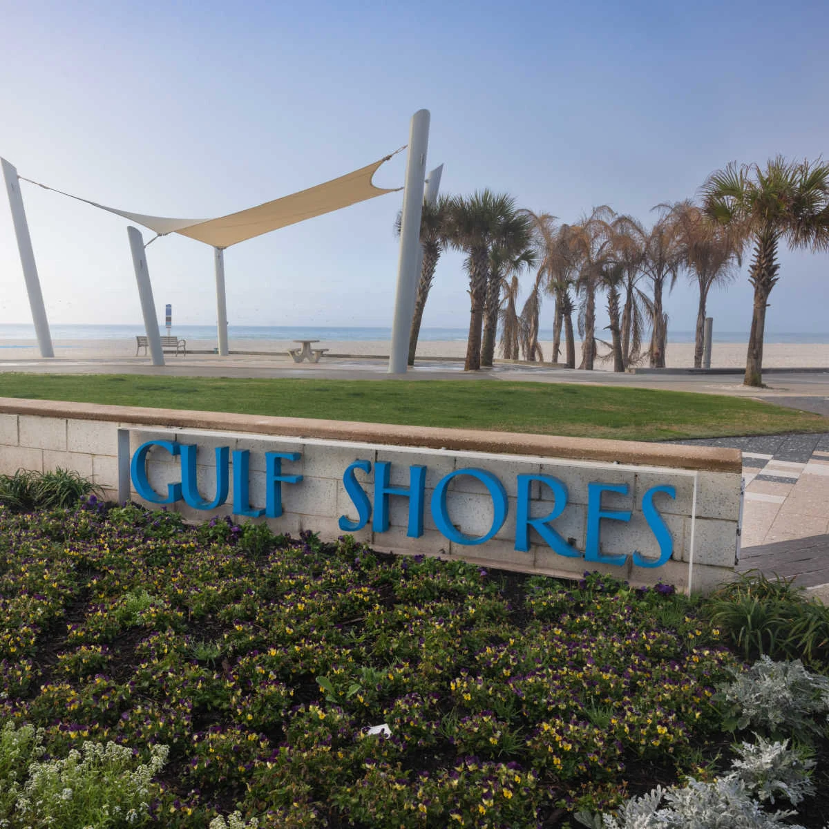 Gulf Shores sign at beach