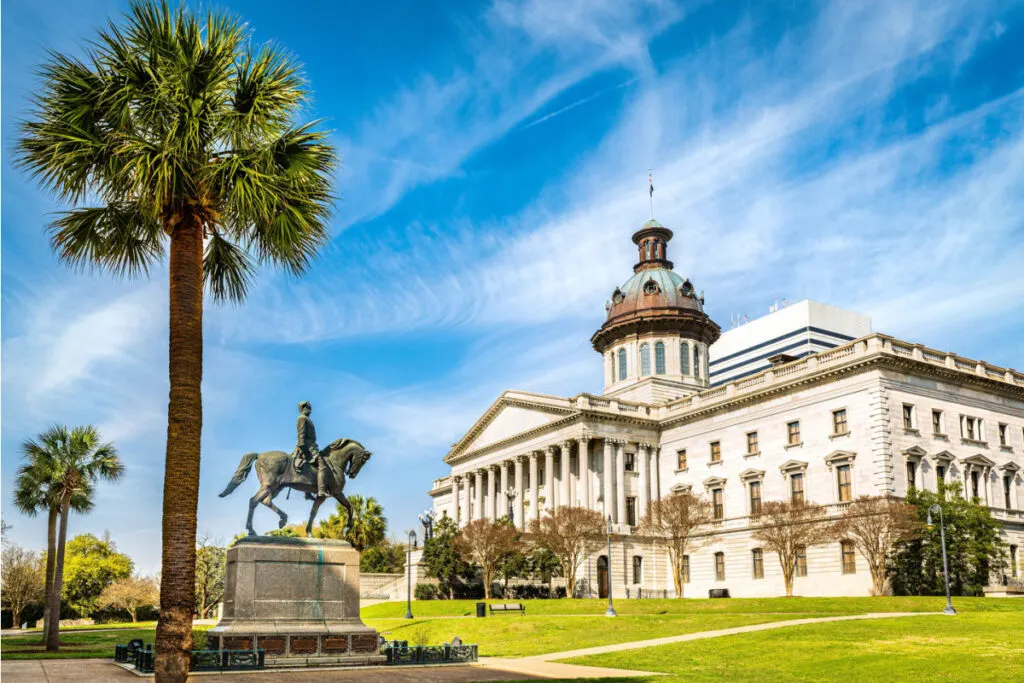 Palm trees wrapping South Carolina State House in Columbia