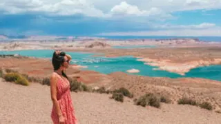 Woman enjoying the view of Lake Powell, Glen Canyon National Park