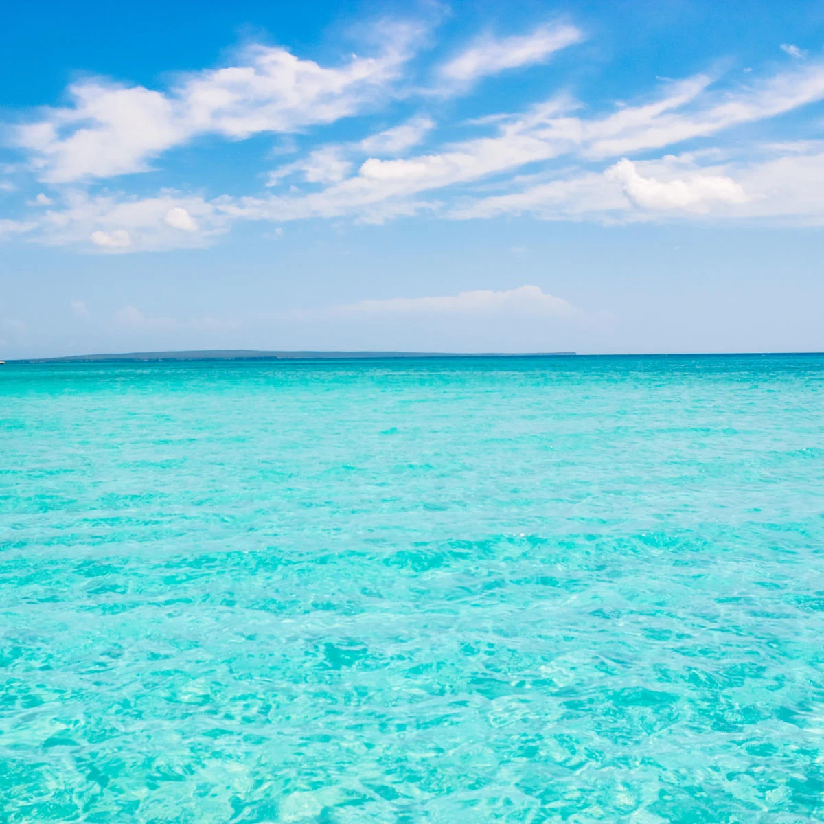 Pristine blue waters of Bah&iacute;a de las &Aacute;guilas in Dominican Republic