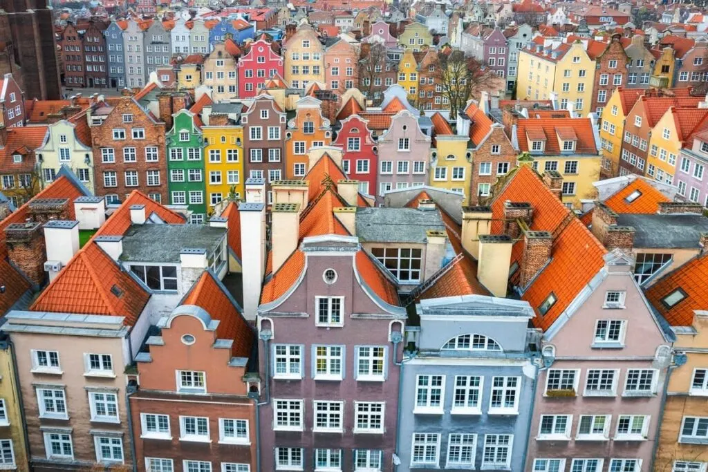 These 4 Unknown Medieval Cities In Europe Offer Cheap Prices & Smaller Crowds This Summer