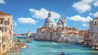 C:\Users\Home\Desktop\This U.S. Airline Is Launching Nonstop Flights To 12 New International Destinations&nbsp;.jpg