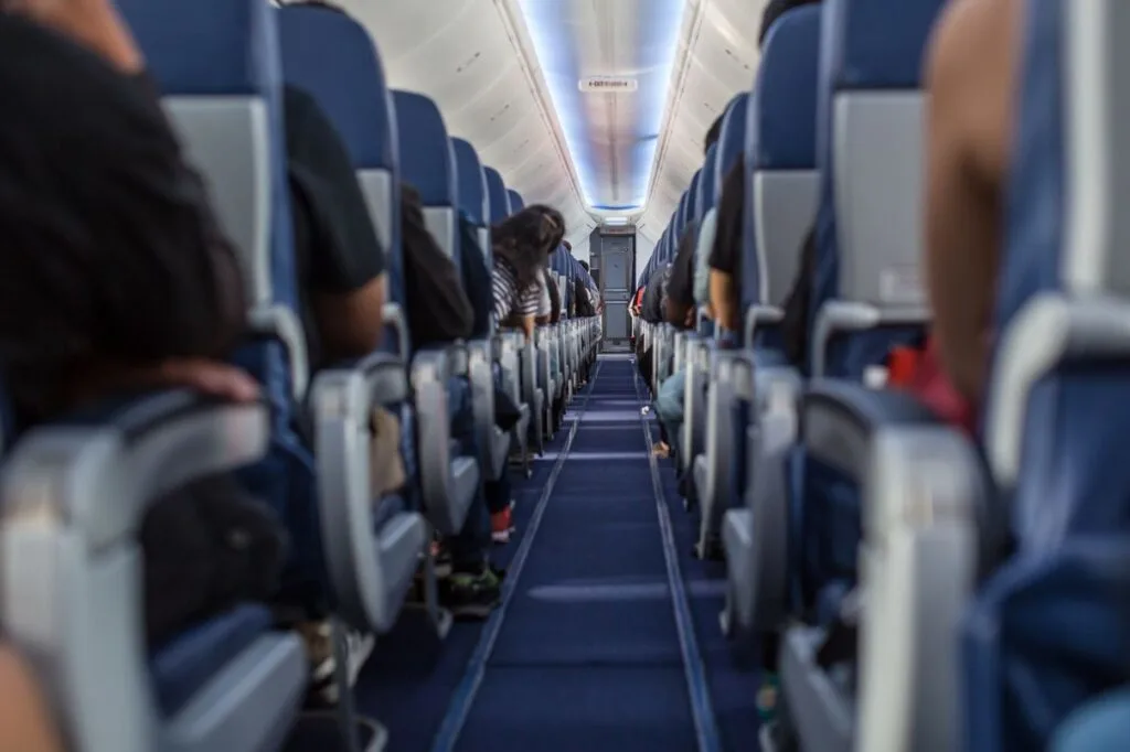 Top 5 Flight Booking Hacks According To Expedia