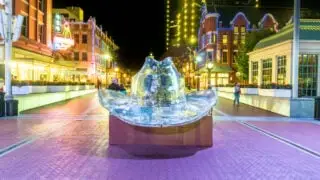 Cowbot hat landmark in downtown Fort Worth, Texas