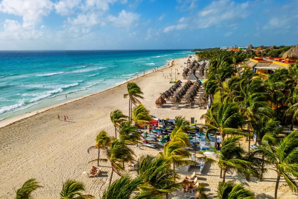 Why Fall Is The Best Time To Visit These 3 Stunning Destinations In The Mexican Caribbean